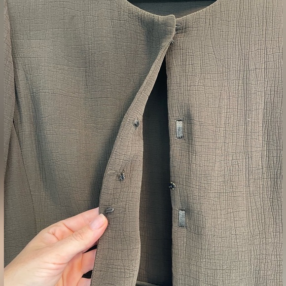 Eileen Fisher Dark Olive Green Brown Silk Blend Hook & Eye Textured Blazer Small - Picture 4 of 7